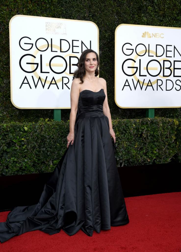 winona-ryder-globes-09jan17-02