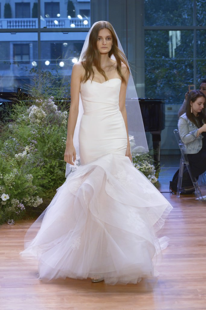 Monique_Lhuillier_Bridal_SS17_1928