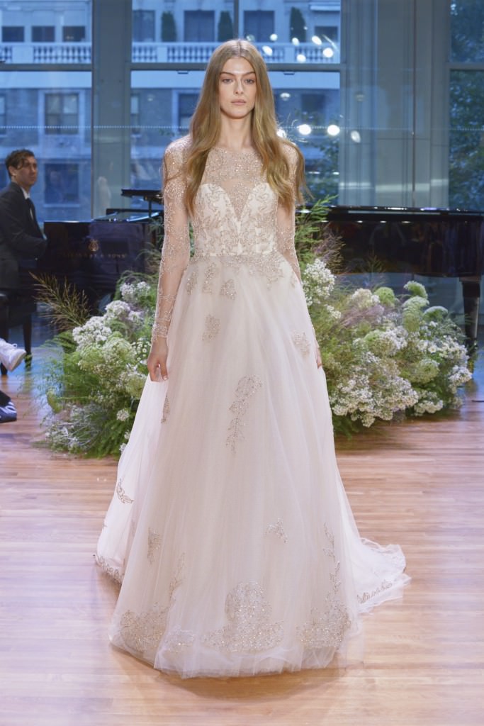 Look 5 - Rhapsody