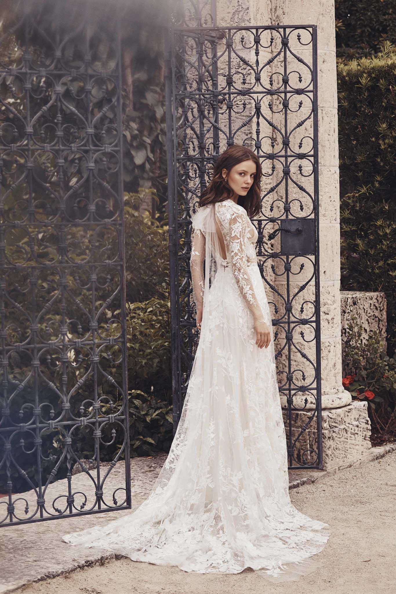 monique lhuillier spring 2022 bridal