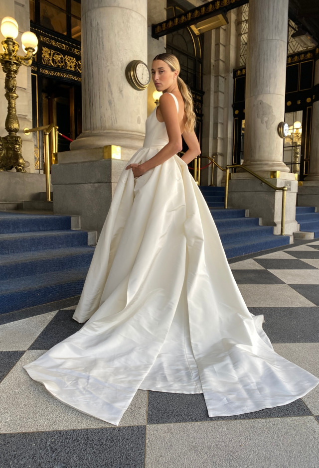 monique lhuillier etoile dress