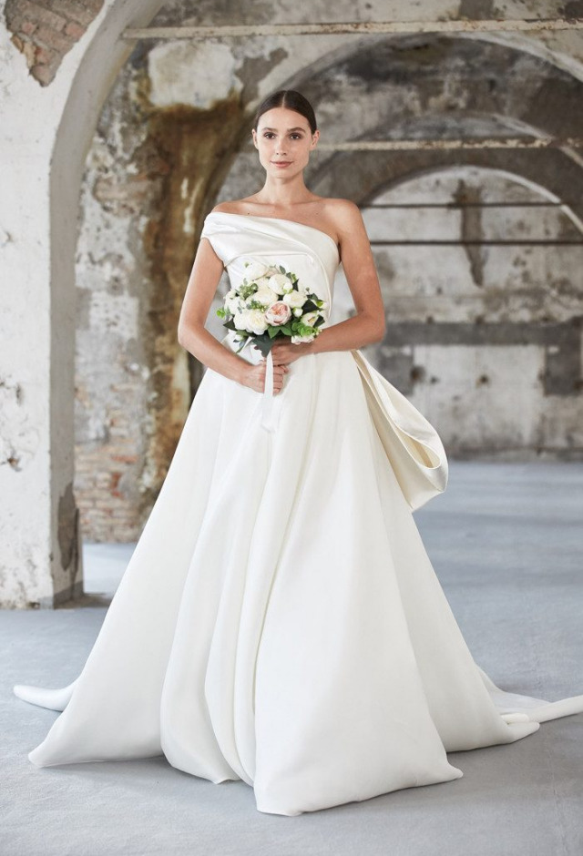 Stunning Wedding Dresses crafted with love | Libelle Bridal