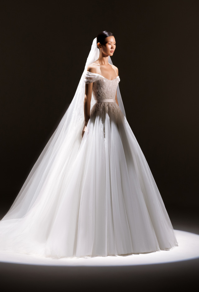 How much elie saab dress cost shop