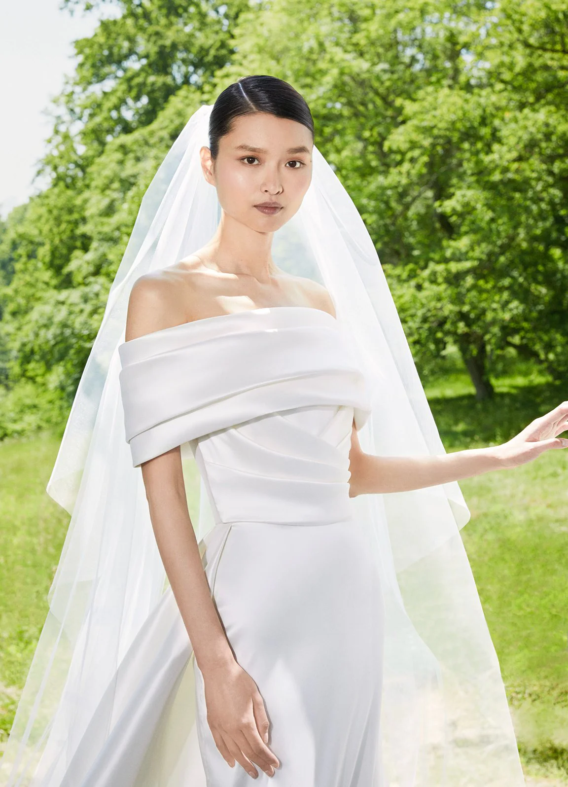 Elie saab hotsell wedding dress price