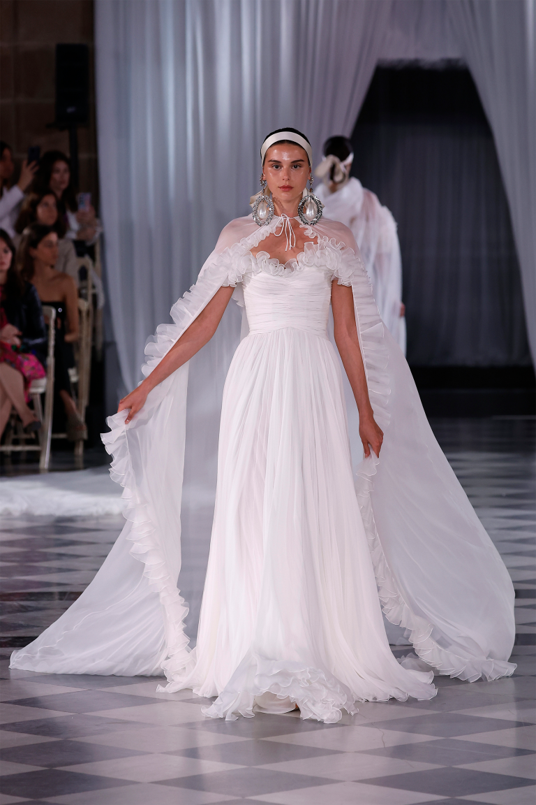 Giambattista Valli Lys Wedding Dress - Browns Bride